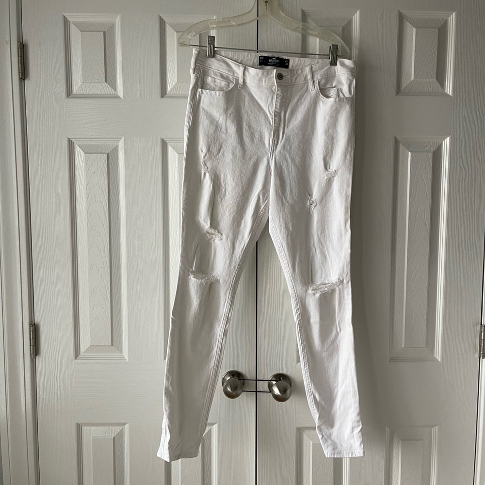 Hollister Classic White Jeans